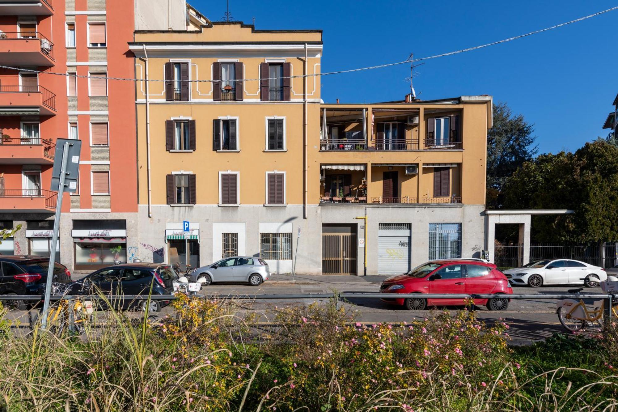 Maloja, 10 - Casa Maloja - Ampio Appartamento Milán Exteriér fotografie
